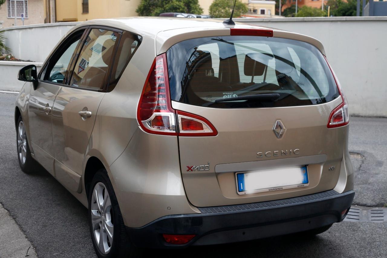 Renault Scenic Scénic X-Mod 1.9 dCi 130CV Luxe