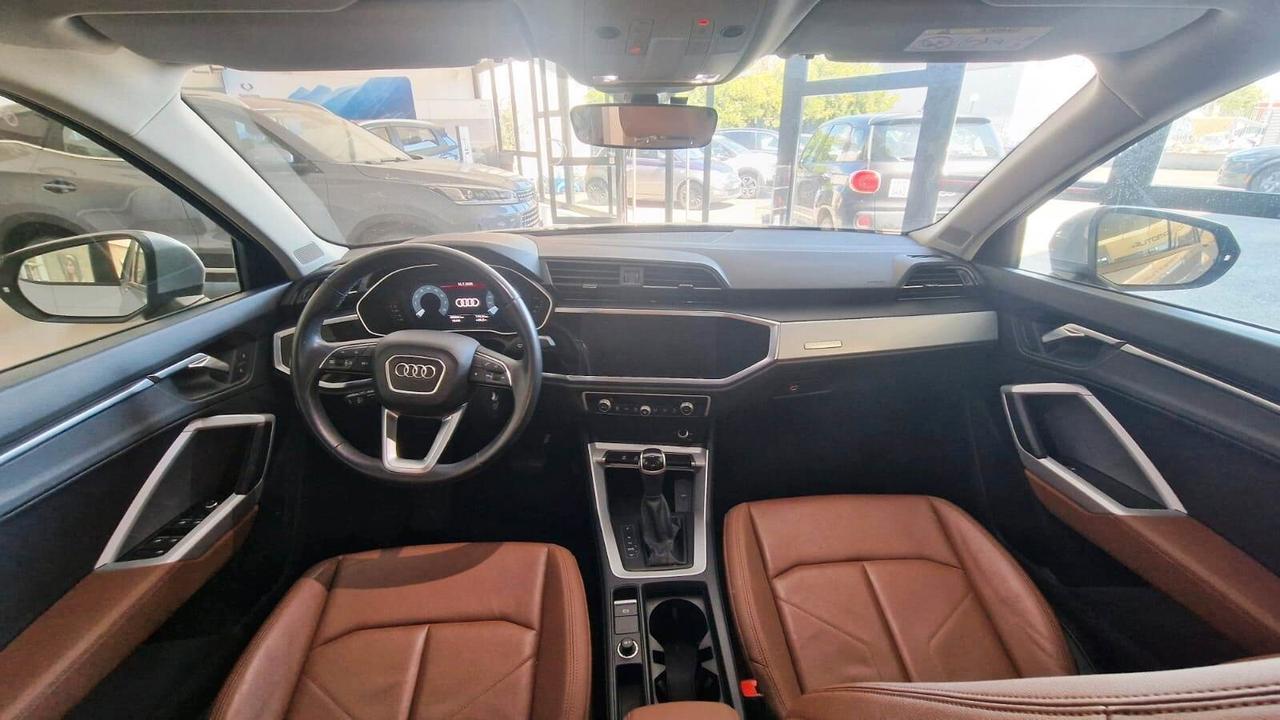 Audi Q3 40 TDI quattro S tronic Business Advanced