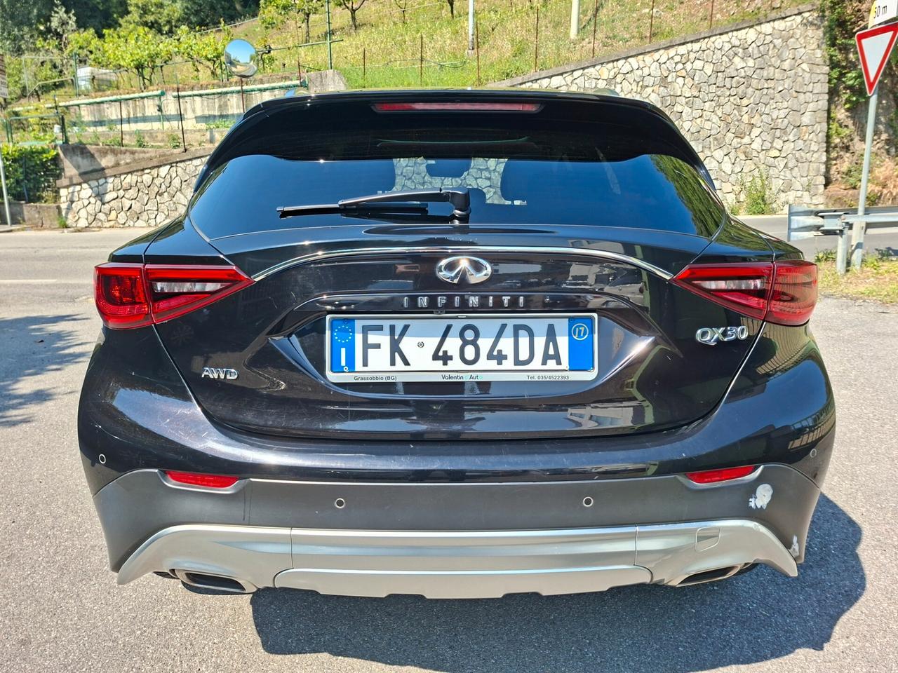 Infiniti QX30 2.2d AUTOMATICO / 4X4 / EURO 6
