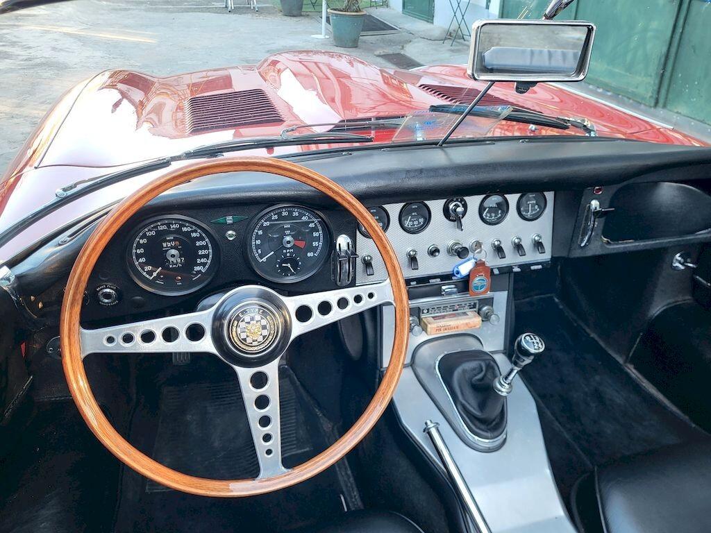 Jaguar E-Type 3.8 L Roadster OTS Series 1 – 1964 - SUMMER PRICE
