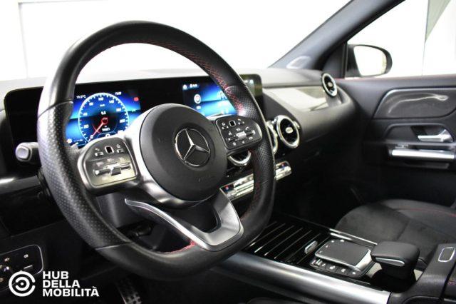 MERCEDES-BENZ GLA 180 d Automatic Premium