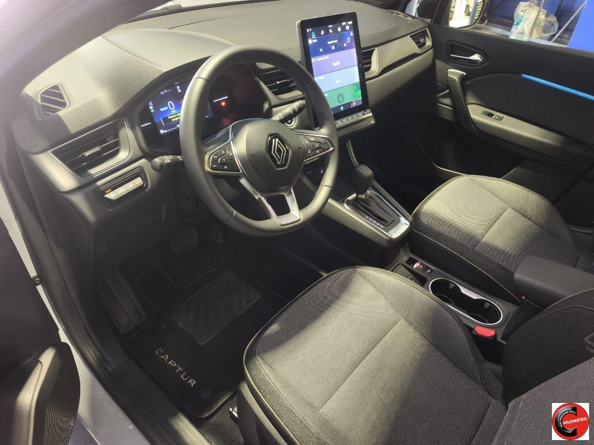 RENAULT - Captur - Full Hybrid E-Tech 145 CV Techno