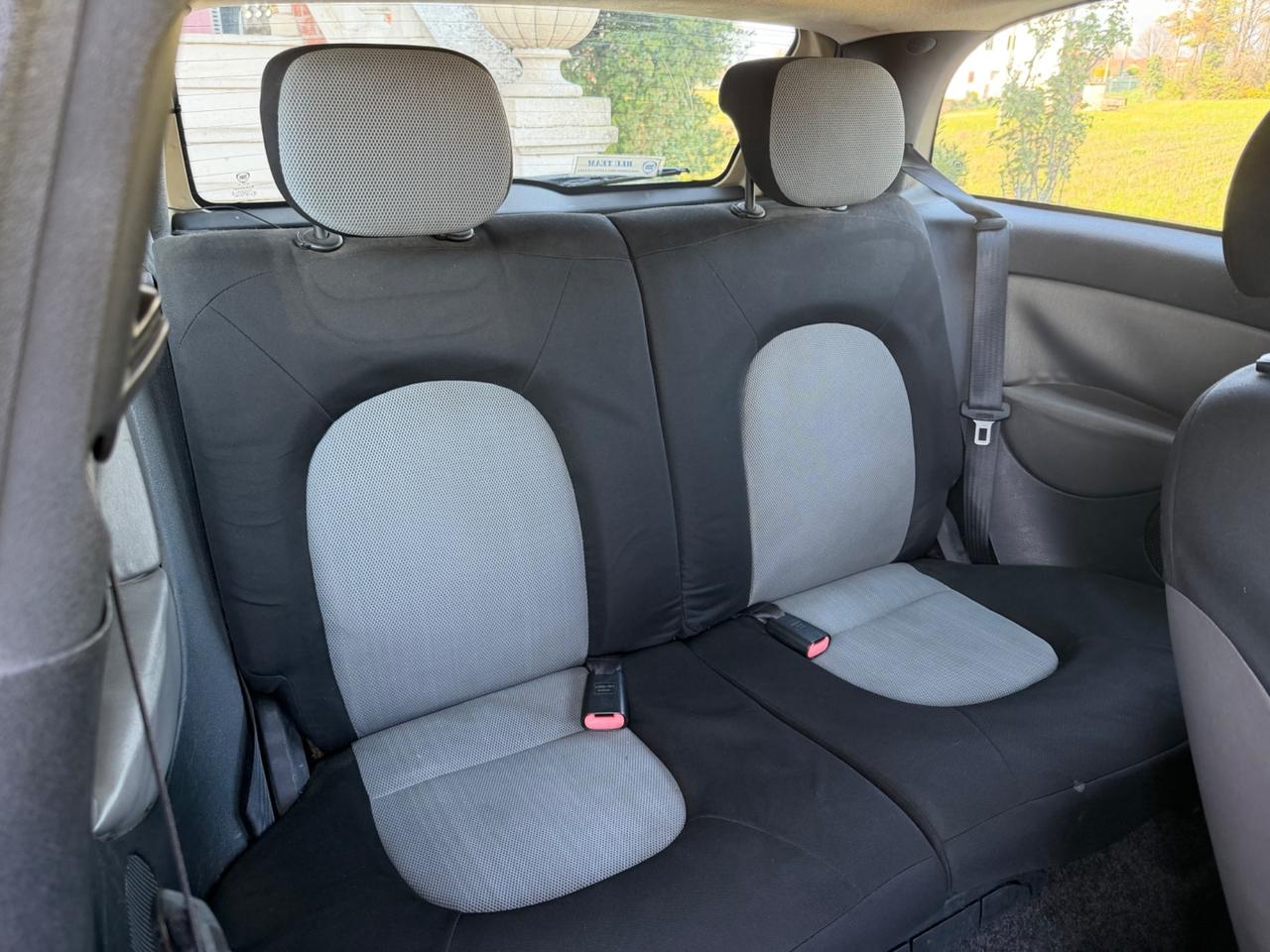 Lancia Y 1.2 benzina ok neopatentati ! ! !