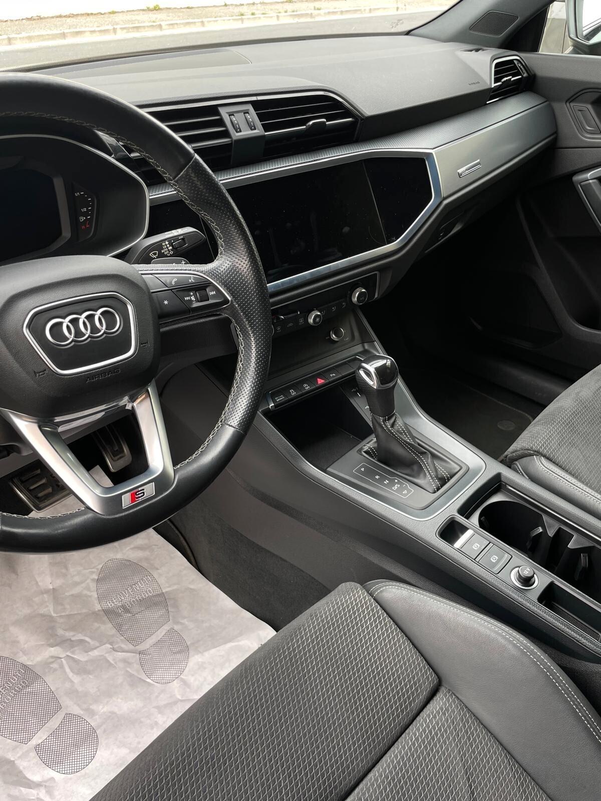 AUDI Q3 SPORTBACK S-LINE 2,0 DIESEL CAMBIO AUTOMATICO