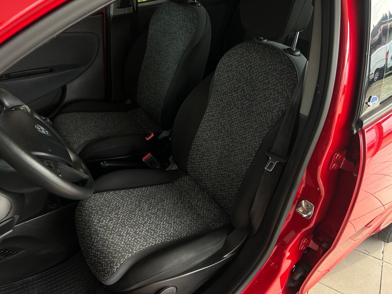 Lancia Ypsilon 1.2 69 CV 5 porte GPL Ecochic Elefantino Blu