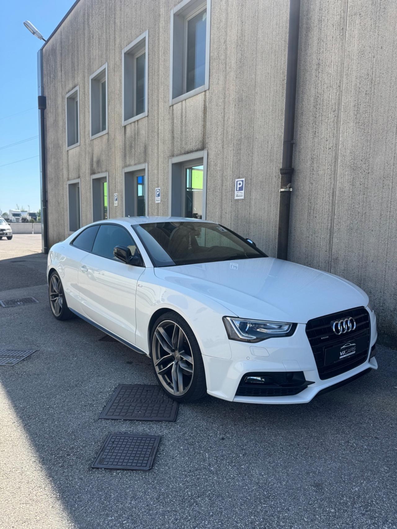 Audi A5 2.0 TDI S-Line plus