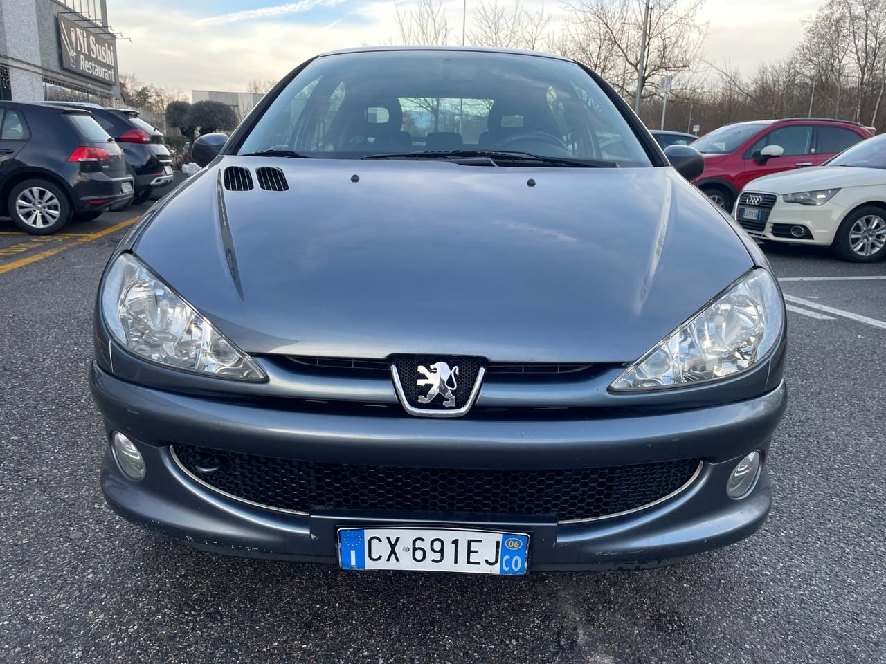 Peugeot 206 1.4 5p. Sweet Years*Neopatentati*