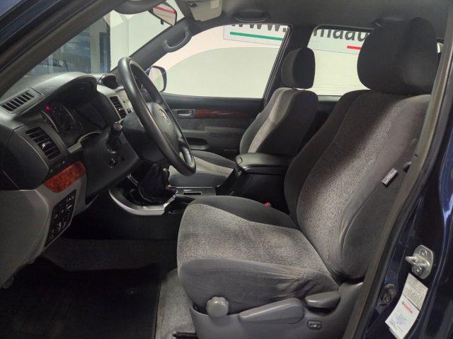 TOYOTA Land Cruiser 3.0 D-4D 16V cat 3 porte Sol