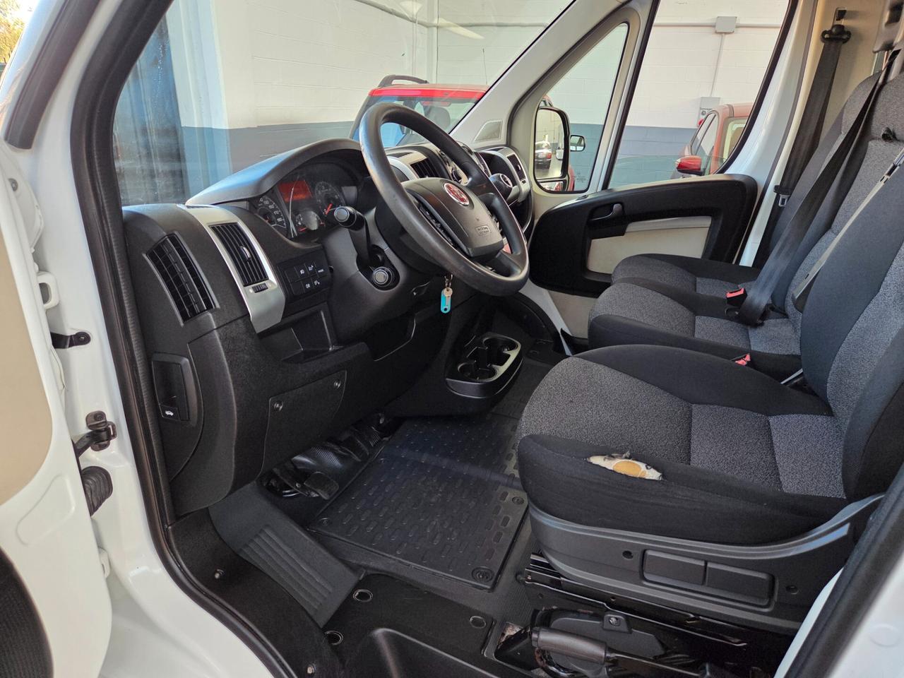 Fiat ducato 35 cassone fisso 2.3mjt 7 posti