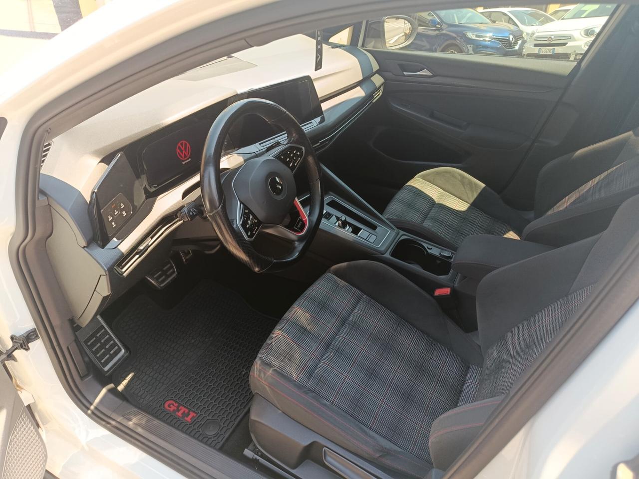 Volkswagen Golf GTI 2.0 TSI TCR DSG 5p. BlueMotion Technology