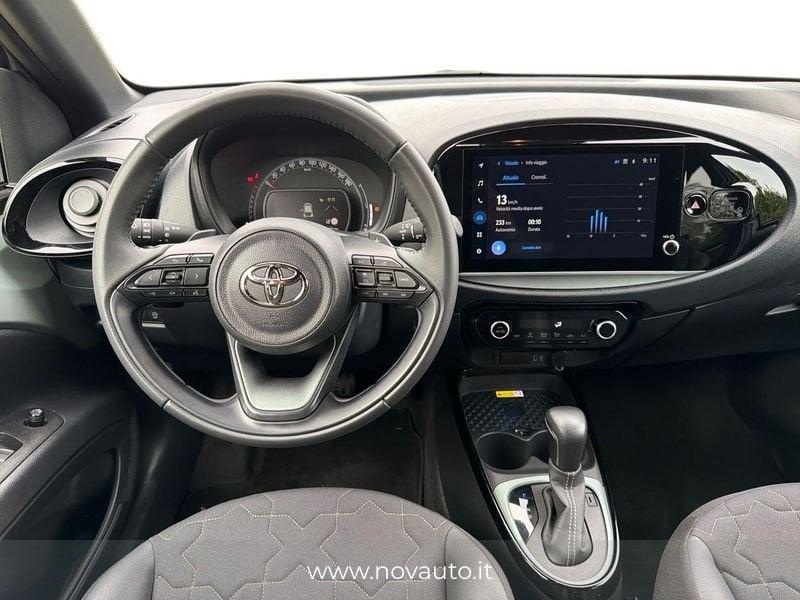 Toyota Aygo X 1.0B (72 CV) Lounge S-CVT