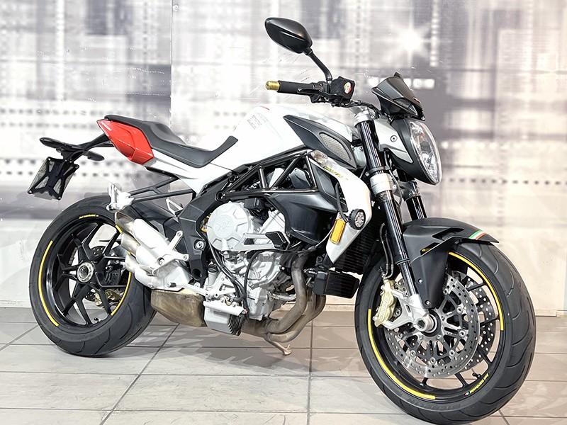 MV Agusta Brutale 800