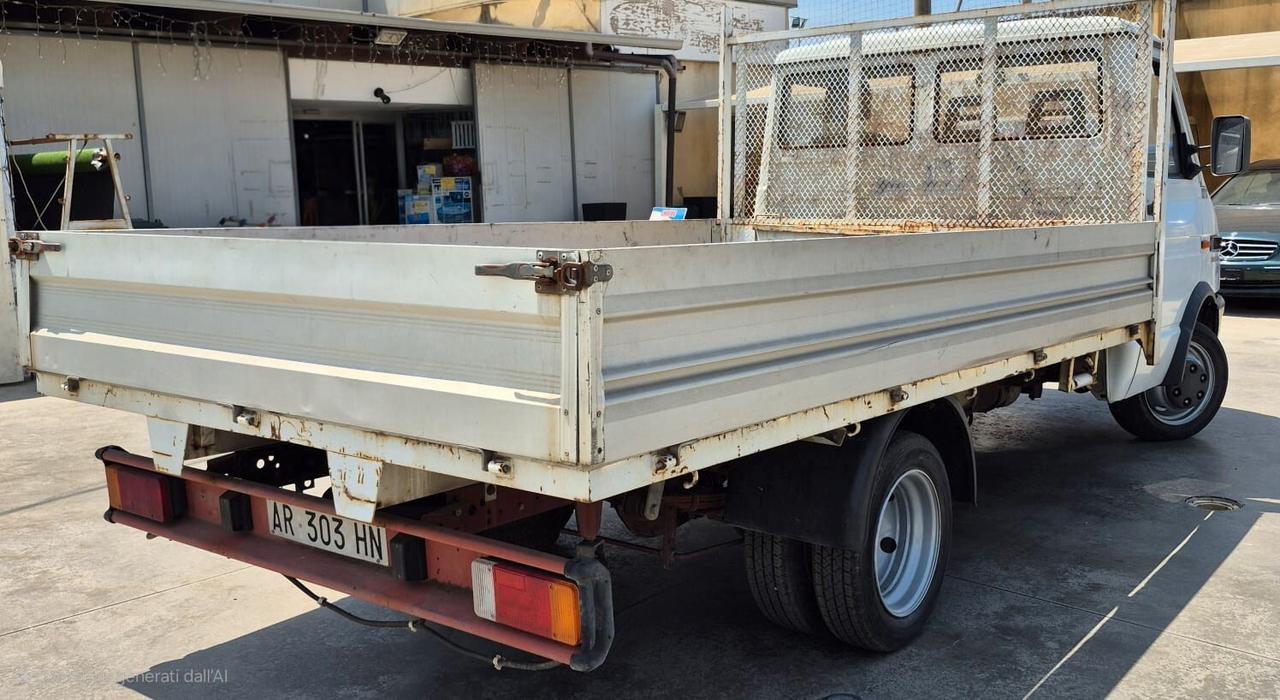 Iveco Daily con cassone fisso