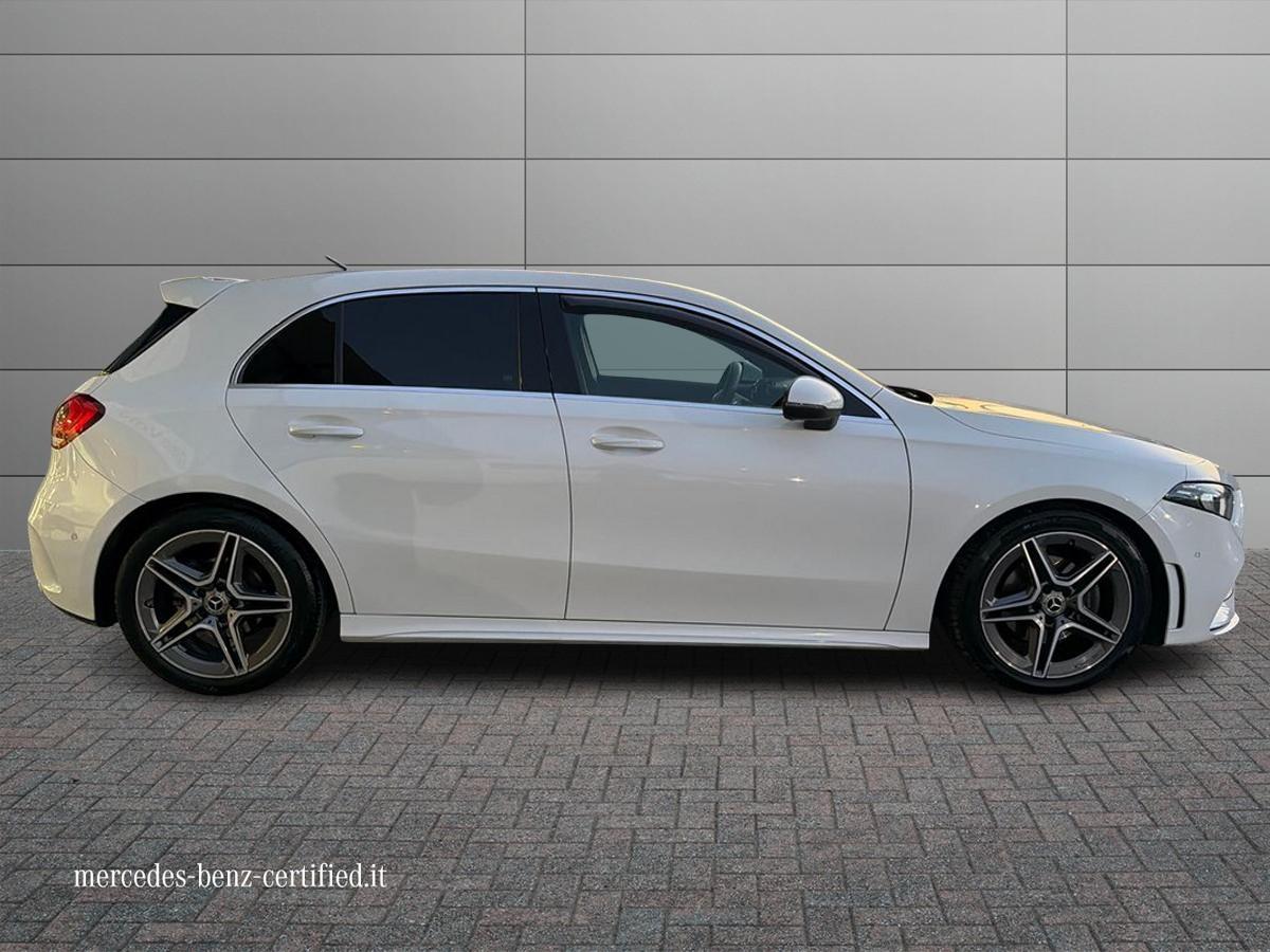 Mercedes-Benz A 180 Premium auto