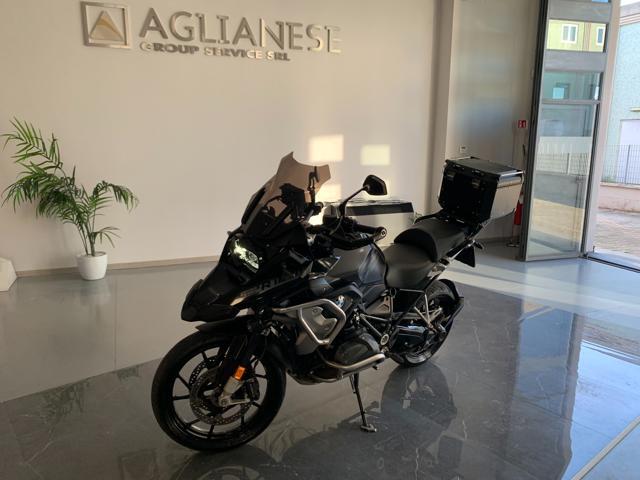 BMW R 1250 GS TRIPLE BLACK