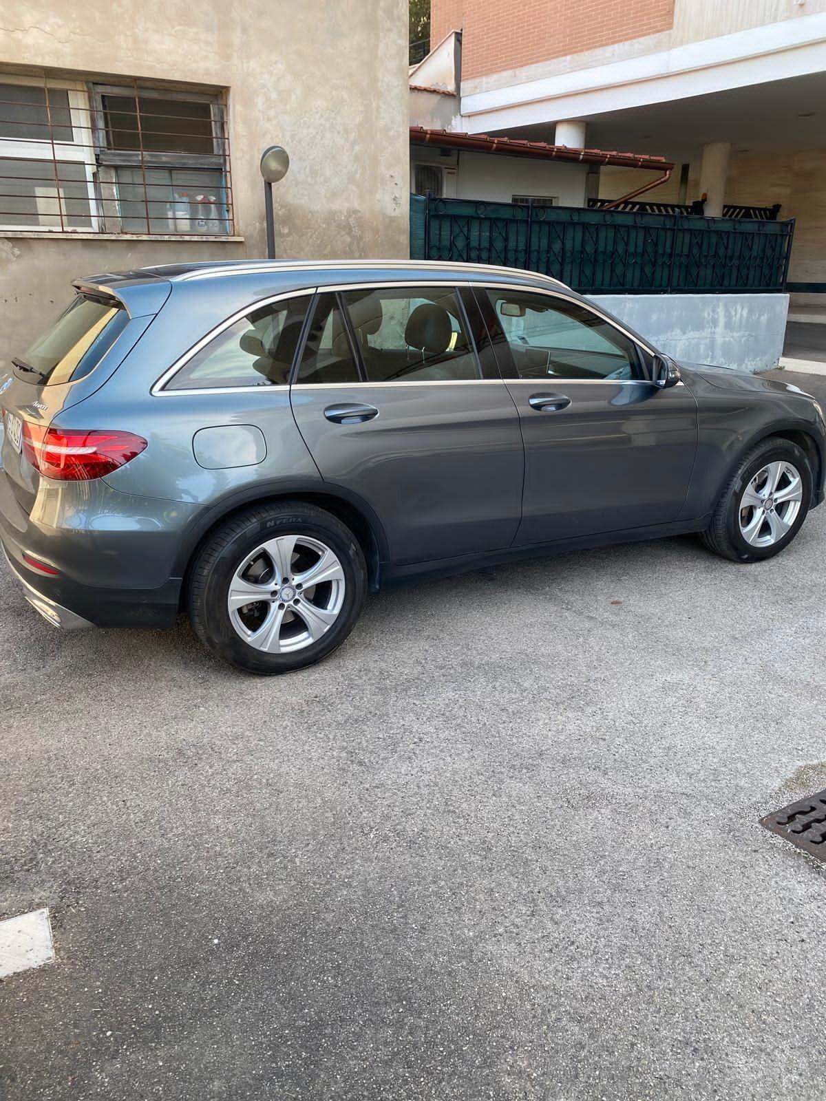 Mercedes GLA 220 d Premium