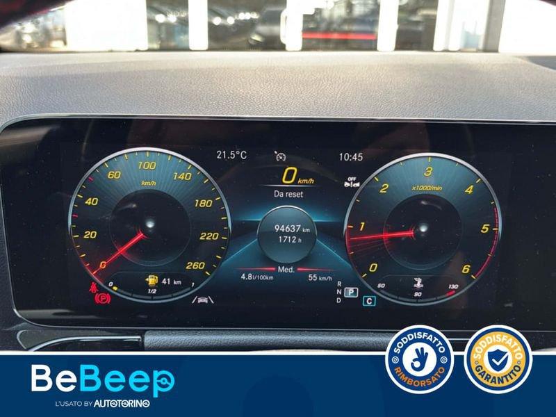 Mercedes-Benz GLA 200 D PREMIUM AUTO