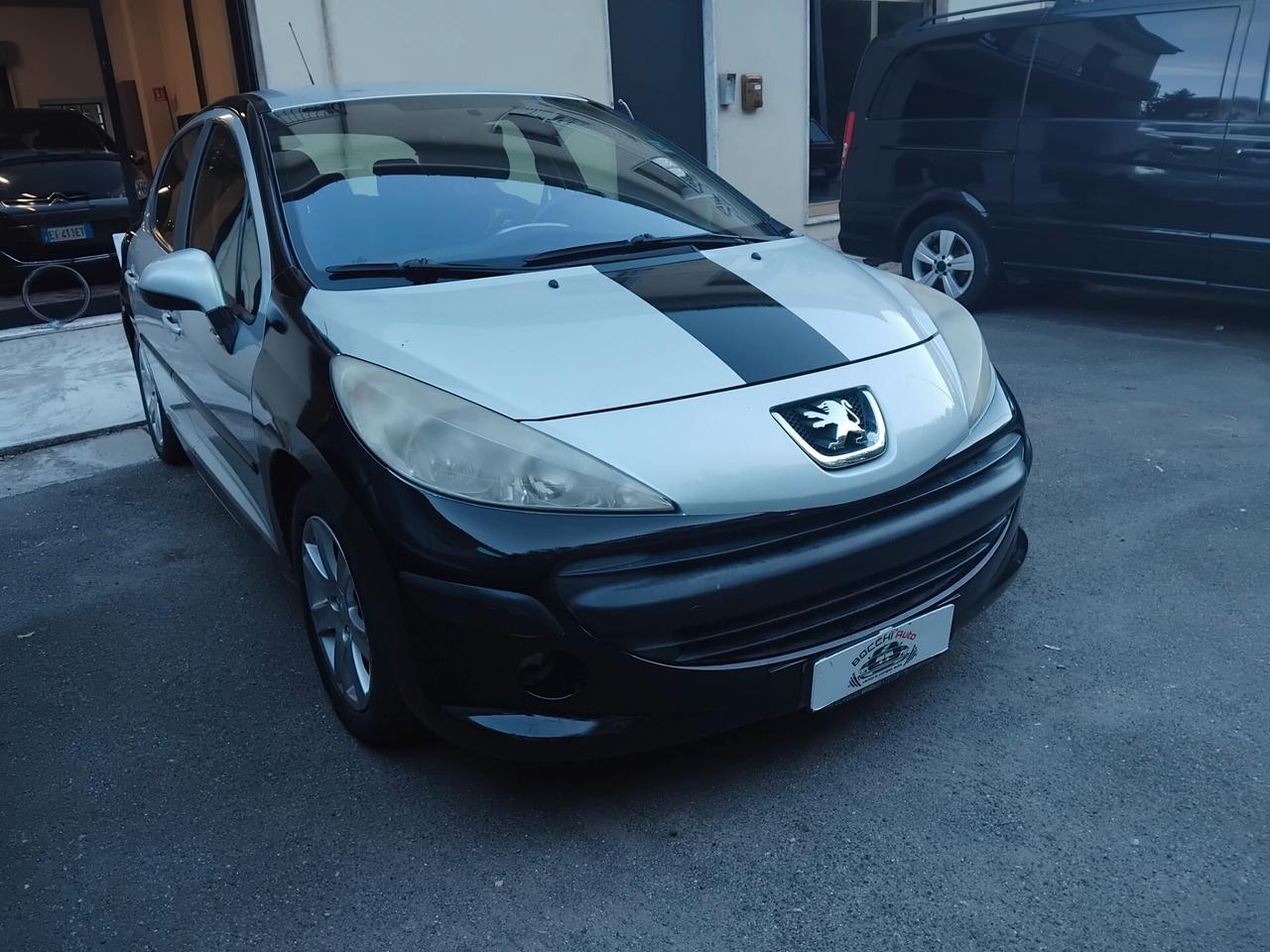 Peugeot 207 1.6 HDi 90CV 5p. XS