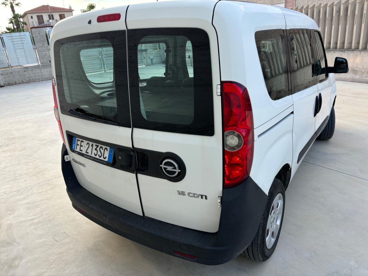 Opel Combo 1.6 CDTi 105CV Tour Blitz N1