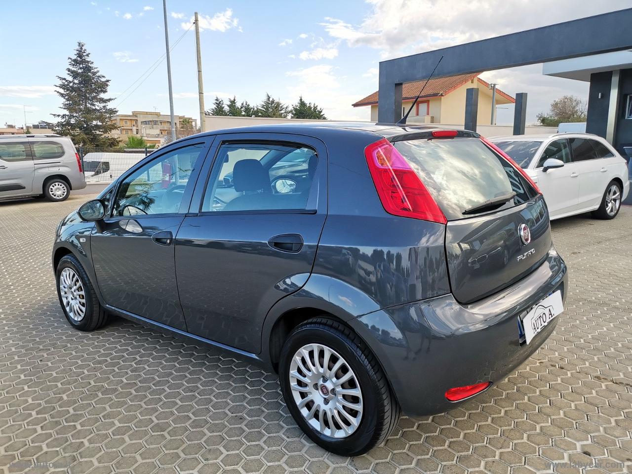 FIAT Punto 1.3 MJT II S&S 95 CV 5p. Street