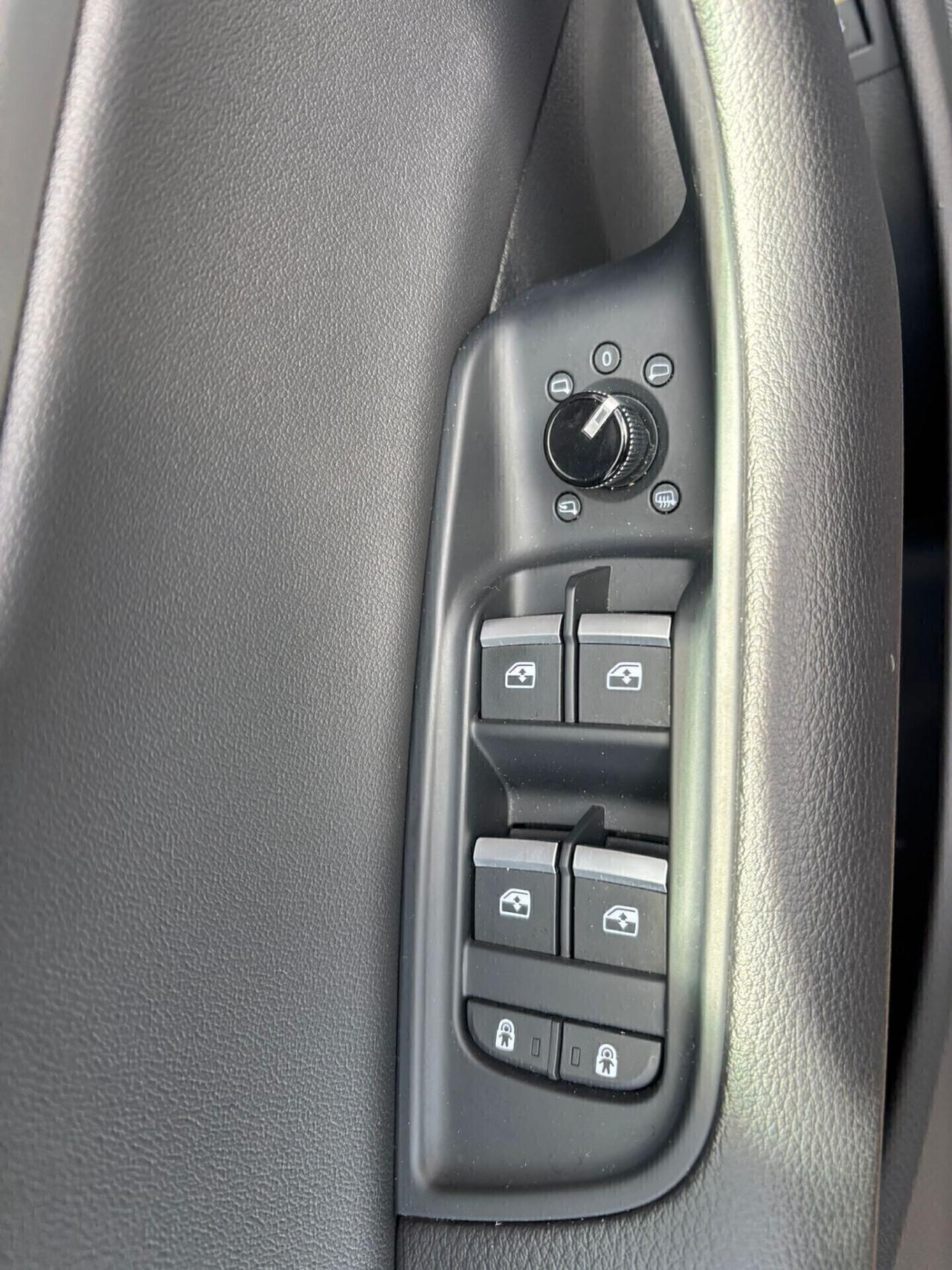 Audi Q8 SUV 50 TDI 286 CV quattro tiptronic S line edition*-/