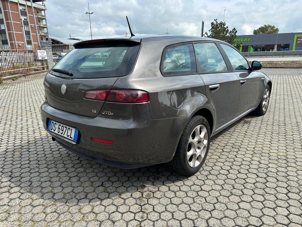 Alfa Romeo 159 1.9 JTDm Sportwagon