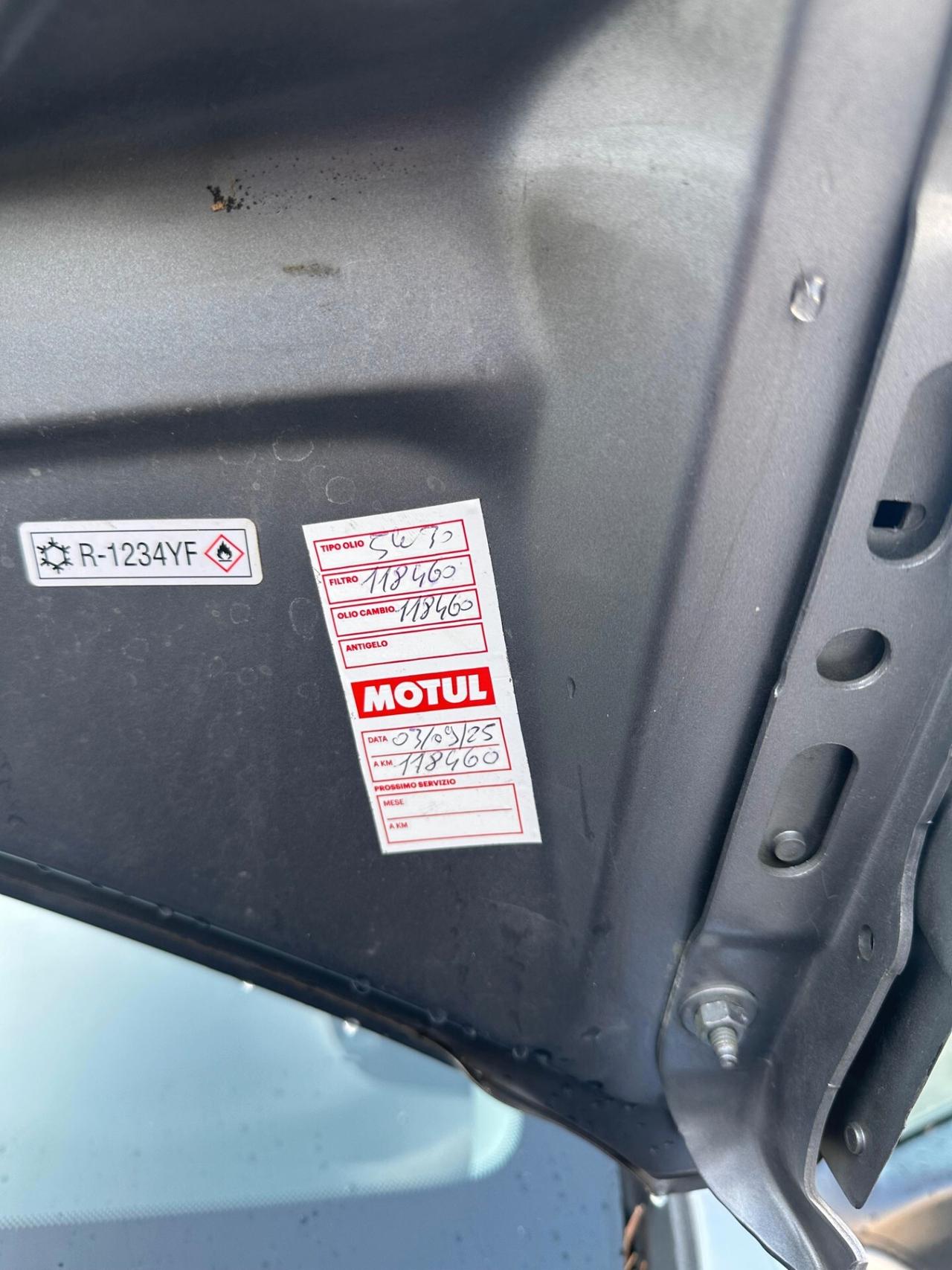 Peugeot 208 PureTech 82 5 porte Allure