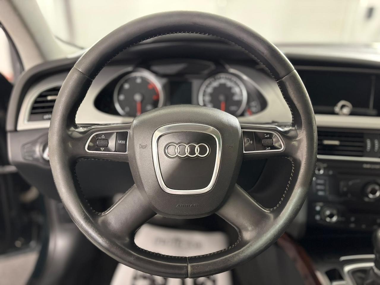 Audi A4 AVANT 2.0 TDI TETTO APRIBILE, CERCHI 18, SEDILI IN PELLE