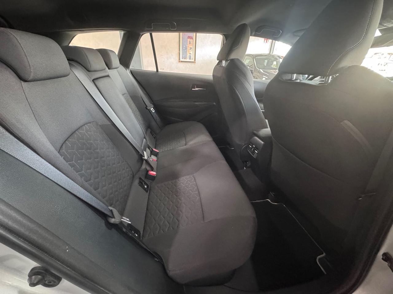 Toyota Corolla Business Tech 1.8 VVT-i HEV #6878