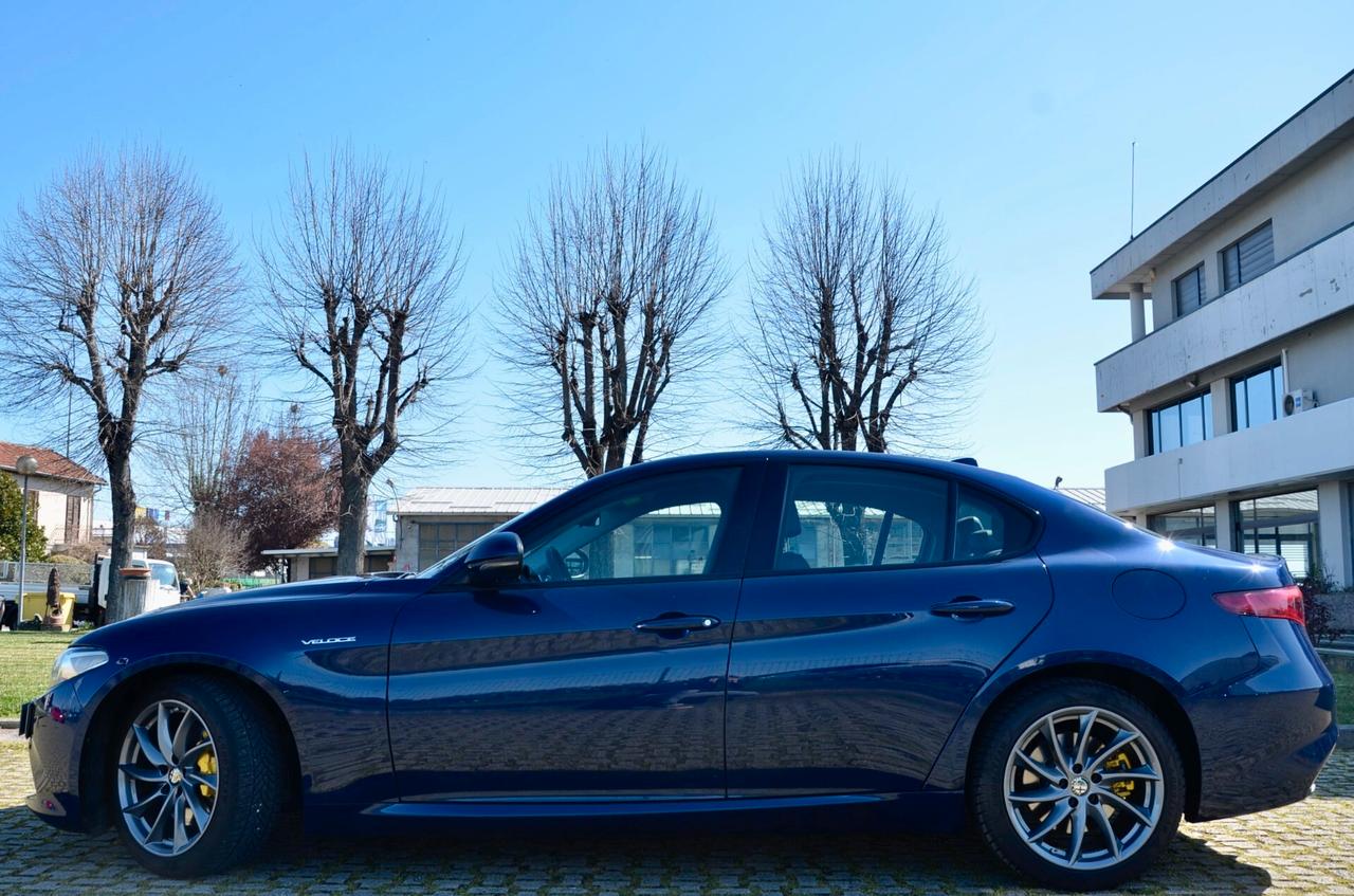 ALFA ROMEO GIULIA 2.2 T VELOCE Q4 210cv AWD AUTO, SERVICE UFF FCA, EURO 6B, 19", XENO, APPLE ANDROID, PERMUTE
