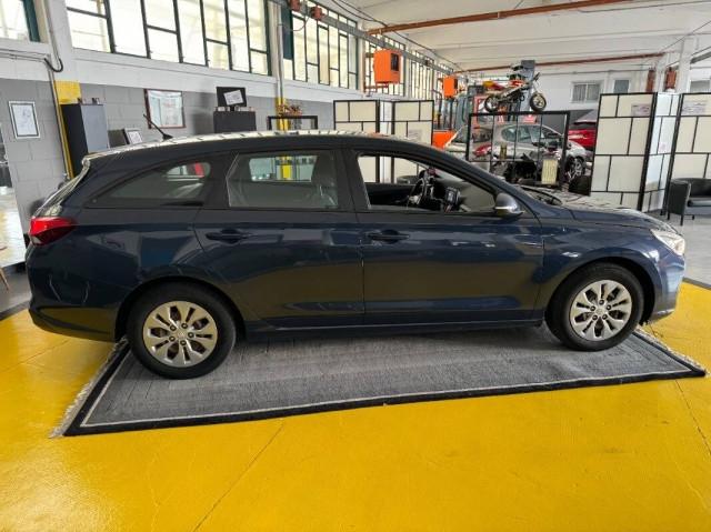 Hyundai i30 Station Wagon Hyundai i30 III 2018 Wagon 1.4 mpi Go!