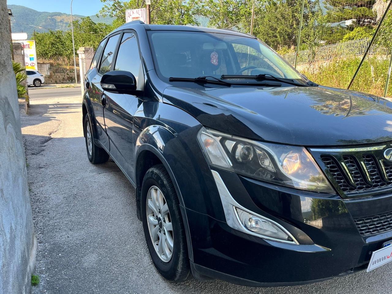 Mahindra XUV500 2.2 16V AWD