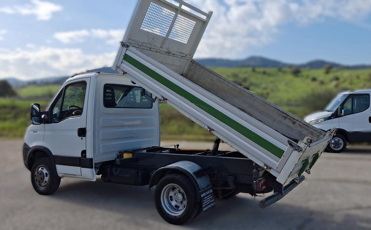 IVECO Eurocargo C12 Ribaltabile Trilaterale – Presa di Forza – 2012