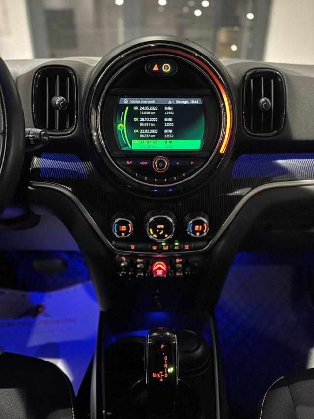 MINI Countryman Countryman 1.5 One D Hype (LED/Navi/Auto/BT)