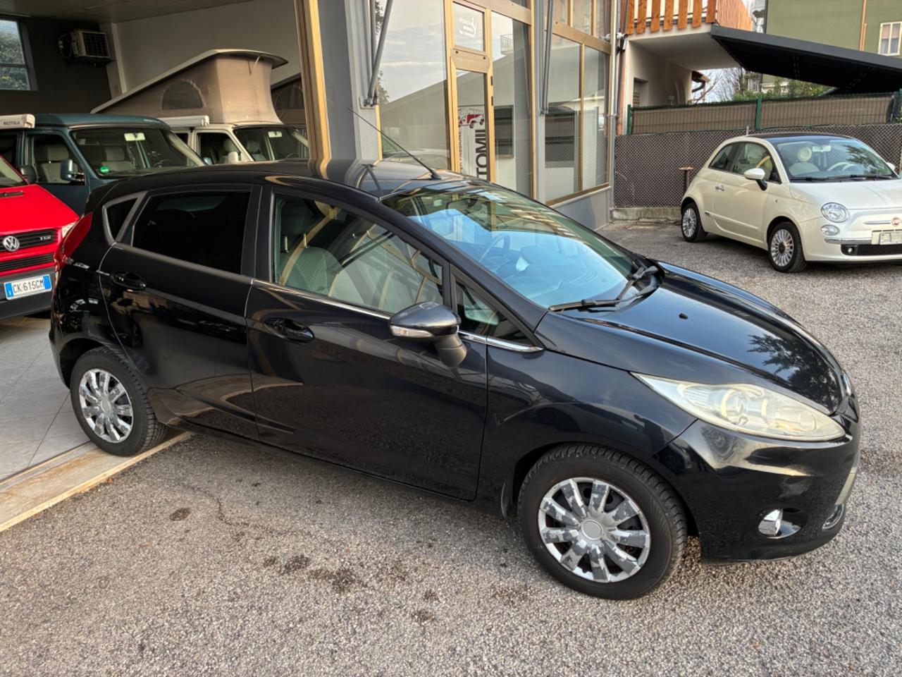 Ford Fiesta 1.4 TDCi Titanium - 5 porte