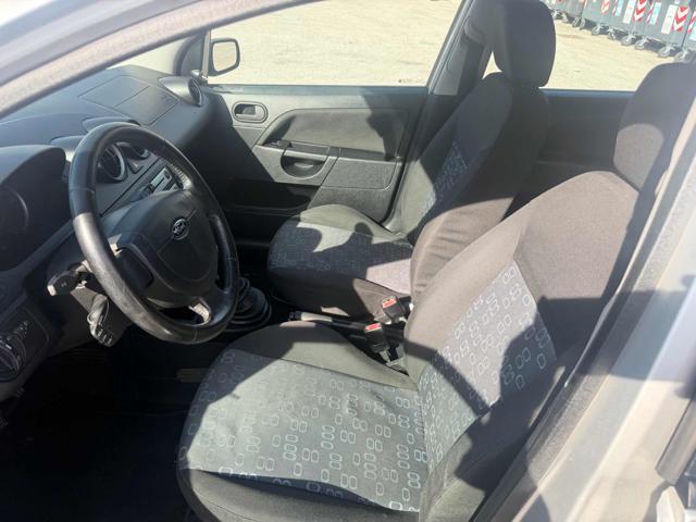 FORD Fiesta 1.4 TDCi 5p. Ghia senza nessun lavoro da fare