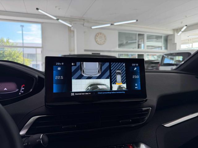 PEUGEOT 3008 BlueHDi 130 S&S EAT8 Allure Pack