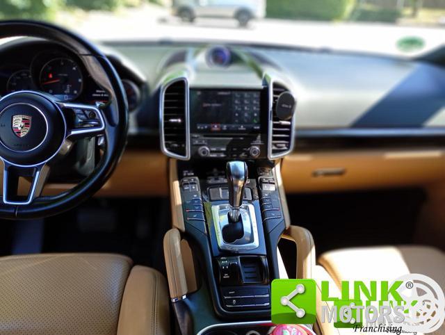 PORSCHE Cayenne 3.0 V6 tdi Platinum Edition 245cv tiptronic