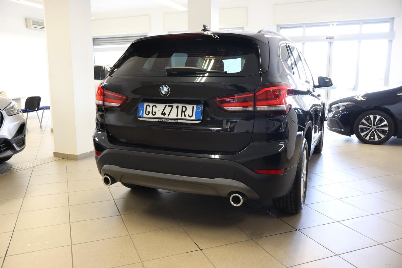 BMW X1 18d xDRIVE ADVANTAGE STEPTRONIC