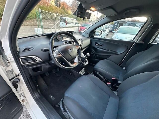 Lancia Ypsilon 1.2 69 CV 5 porte GPL Ecochic Gold