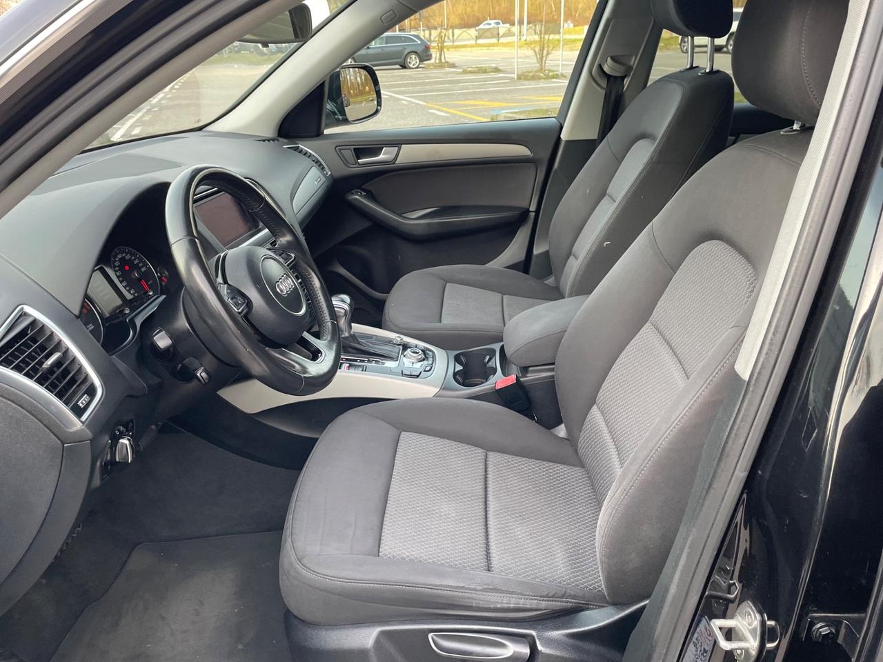 Audi Q5 2.0 TDI 177CV quattro*Automatik*Navi*Cerchi*