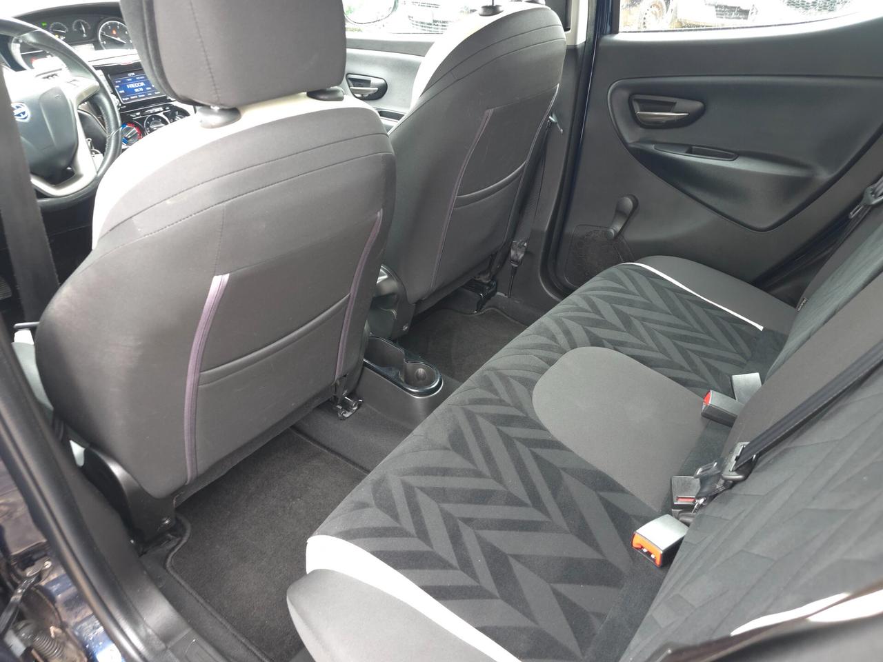 Lancia Ypsilon 1.3 MJT 16V 95 CV 5 porte S&S Platinum