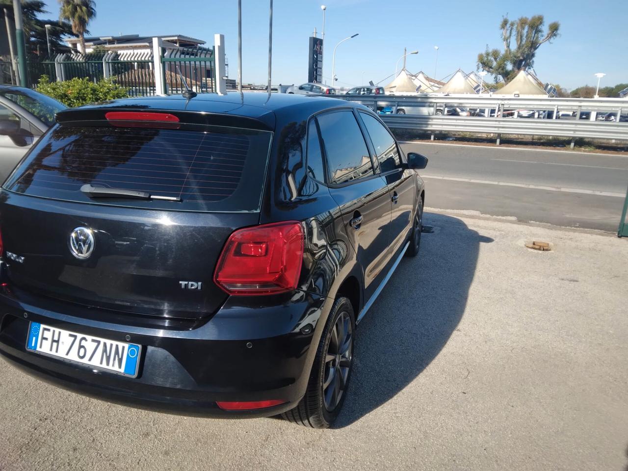 Volkswagen Polo 1.4 TDI Comfortline 2017