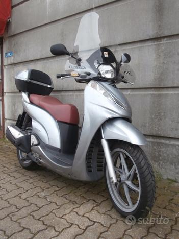 Honda SH 300 del 2007 compreso trapasso-tagliando-garanzia