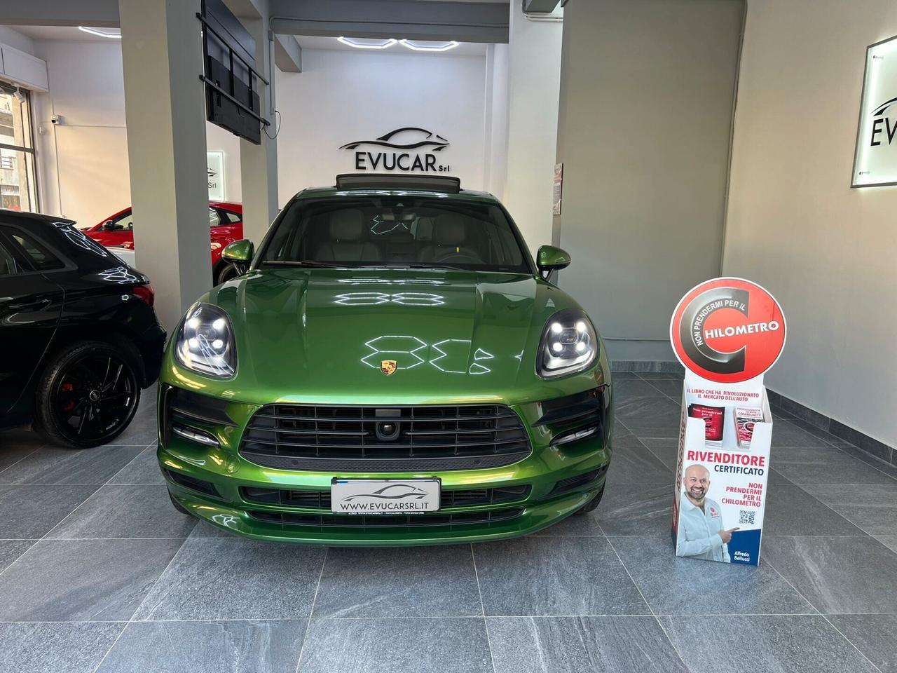 Porsche Macan 2.0 Python Green Iva Esposta