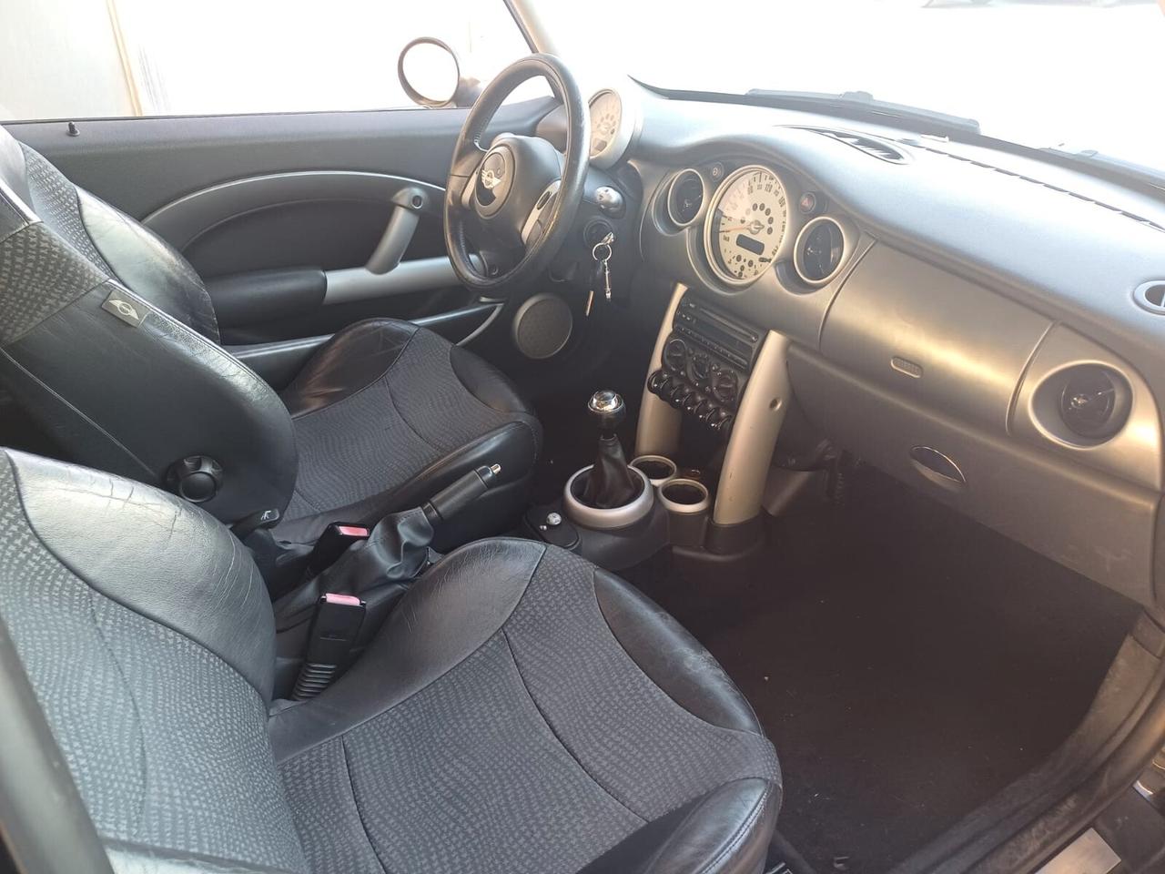 Mini 1.6 16V One de luxe