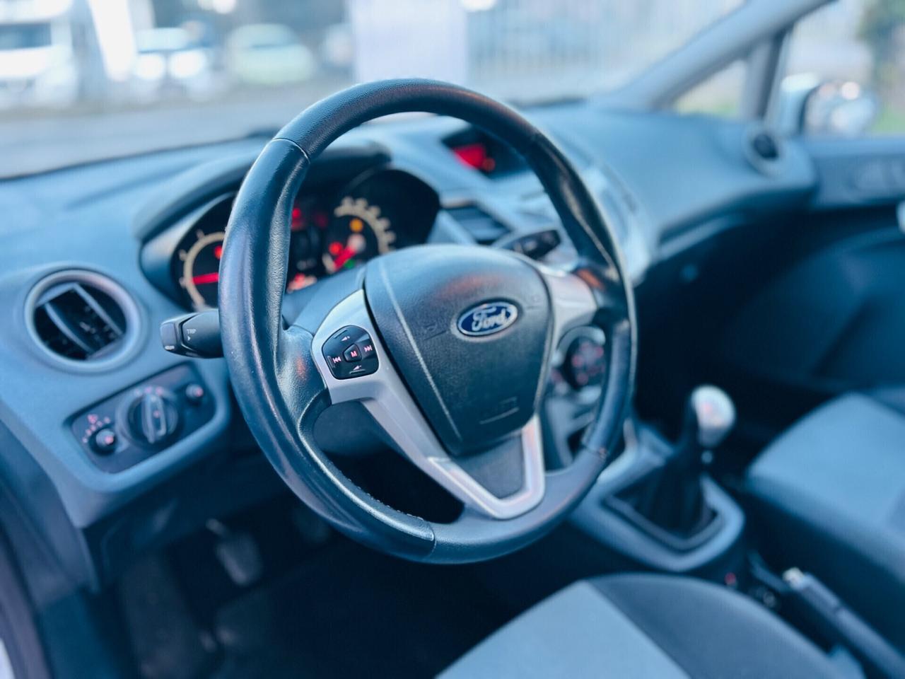 Ford Fiesta 1.4 5 porte Bz.- GPL Titanium