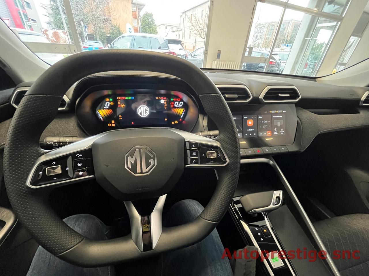 Mg ZS Hybrid STD