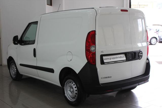 OPEL COMBO 16 CDTI 105CV L1H1 VAN BLITZ 2 E6.VC.