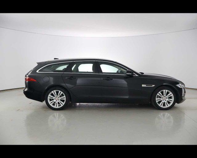 JAGUAR XF Sportbrake 2.0 D 180 CV aut. Prestige